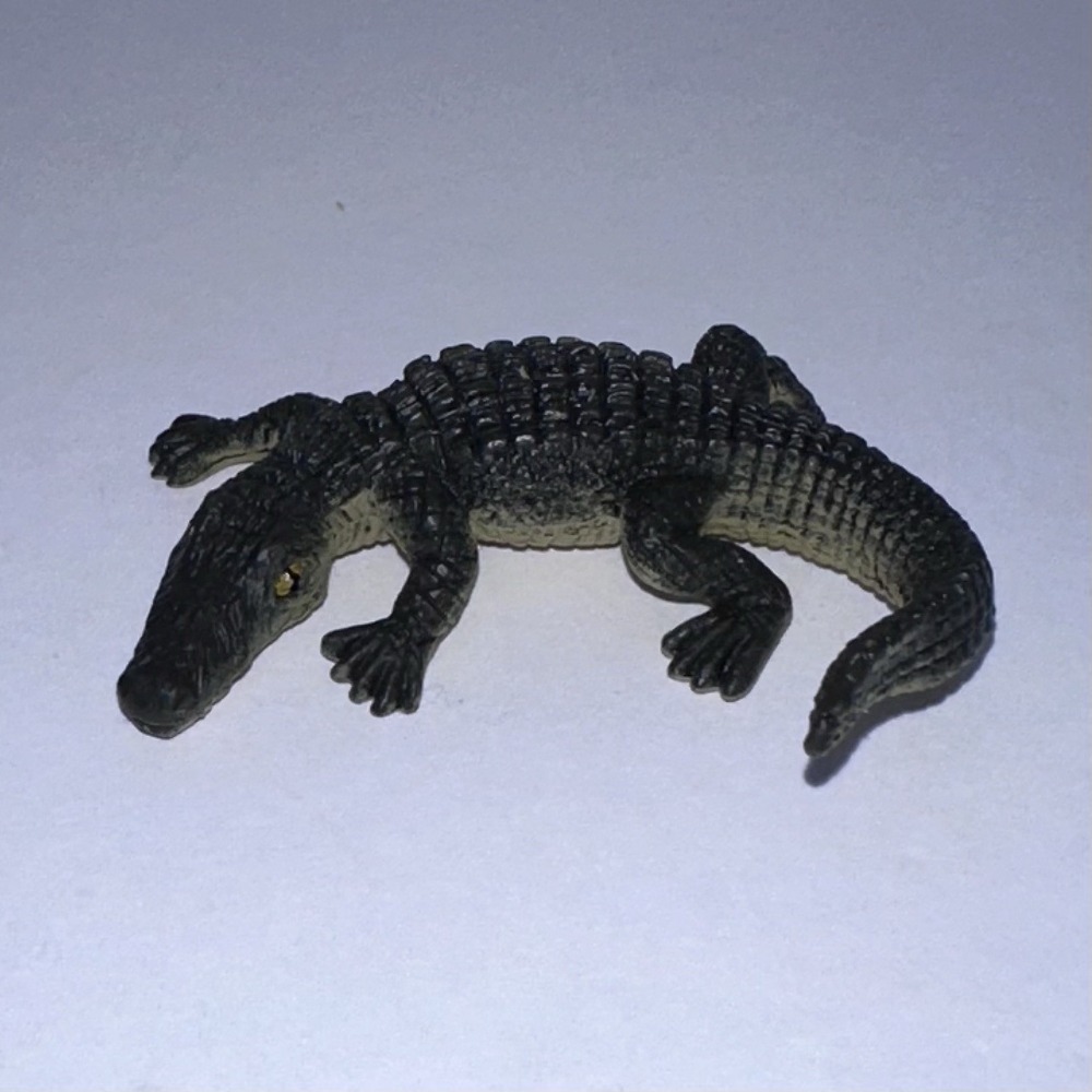 Safari Ltd Alligator In Grass‎ 2" Mini Wildlife Animal Figure